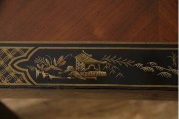 中古　レア品　DREXEL HERITAGE(ドレクセルヘリテイジ)　Et Cetera(エトセトラ)シリーズ　シノワズリ様式　マホガニー材　上品で優雅な佇まいが魅力のローテーブル(センターテーブル、サイドテーブル、飾り台)(R-066480)