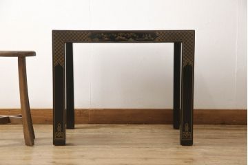 中古　レア品　DREXEL HERITAGE(ドレクセルヘリテイジ)　Et Cetera(エトセトラ)シリーズ　シノワズリ様式　マホガニー材　上品で優雅な佇まいが魅力のローテーブル(センターテーブル、サイドテーブル、飾り台)(R-066480)