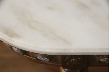 中古　美品　スペイン高級家具　MUARVA S.L.　繊細で華やかな装飾が魅力の小振りなコンソールテーブル(サイドテーブル、花台、飾り台)(R-066485)