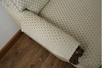 中古　超美品!!　DREXEL HERITAGE(ドレクセルヘリテイジ)　Upholstery(アップホルスタリー)　張り替え済み　クラシカルな佇まいの1Pソファ(アームチェア、一人掛け、1人掛け、ラウンジチェア)(定価約45万円)(R-066488)