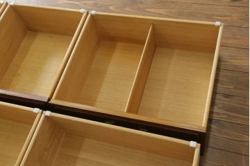 中古　DREXEL HERITAGE(ドレクセルヘリテイジ)　Triune(トライユン)　上品な佇まいが魅力のマホガニー材製サイドボード(サイドチェスト、引き出し)(定価約70万円)(R-066490)