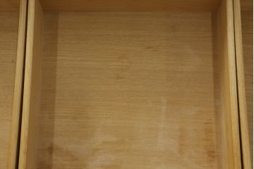 中古　DREXEL HERITAGE(ドレクセルヘリテイジ)　Triune(トライユン)　上品な佇まいが魅力のマホガニー材製サイドボード(サイドチェスト、引き出し)(定価約70万円)(R-066490)