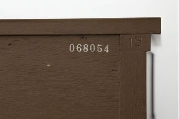 中古　DREXEL HERITAGE(ドレクセルヘリテイジ)　Triune(トライユン)　上品な佇まいが魅力のマホガニー材製サイドボード(サイドチェスト、引き出し)(定価約70万円)(R-066490)