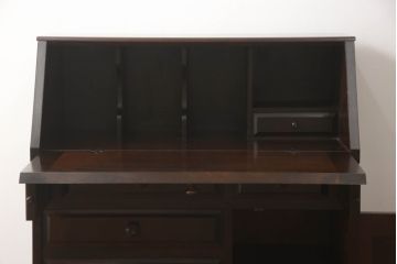 中古　北海道民芸家具　上質な作りが魅力のライティングビューロー(簿記机、在宅用、在宅ワーク用、ワークデスク、引き出し、収納棚、戸棚)(定価約34万円)(R-066494)