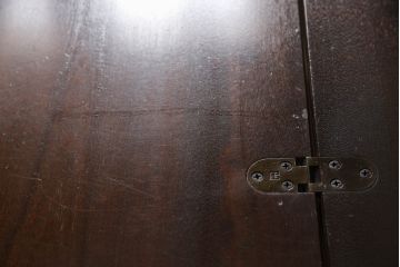中古　北海道民芸家具　上質な作りが魅力のライティングビューロー(簿記机、在宅用、在宅ワーク用、ワークデスク、引き出し、収納棚、戸棚)(定価約34万円)(R-066494)