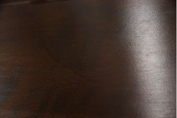 中古　北海道民芸家具　上質な作りが魅力のライティングビューロー(簿記机、在宅用、在宅ワーク用、ワークデスク、引き出し、収納棚、戸棚)(定価約34万円)(R-066494)
