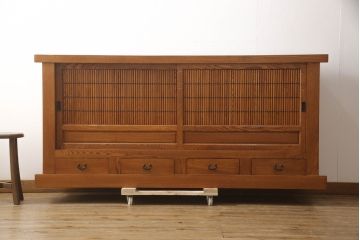 中古　楡(ニレ)材　総無垢材　美しい木目と品のある佇まいが魅力の水屋箪笥サイドボード(引き出し、収納棚、戸棚、食器棚)(R-066507)