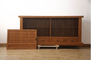 中古　楡(ニレ)材　総無垢材　美しい木目と品のある佇まいが魅力の水屋箪笥サイドボード(引き出し、収納棚、戸棚、食器棚)(R-066507)