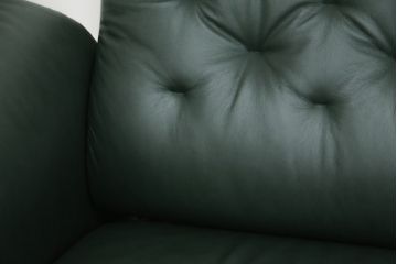 中古　ノルウェー製　ほぼ未使用の極美品!!　EKORNES(エコーネス)　ストレスレス(Stressless)　メトロポリタン　大人の贅沢なくつろぎ空間を演出する三人掛けソファ(アームソファ、3人掛け、3P、トリプルソファ、ロッキング機能、北欧)(定価約55万円)(R-066508)