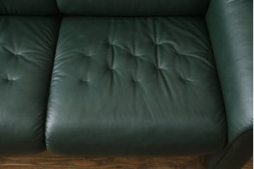 中古　ノルウェー製　ほぼ未使用の極美品!!　EKORNES(エコーネス)　ストレスレス(Stressless)　メトロポリタン　大人の贅沢なくつろぎ空間を演出する三人掛けソファ(アームソファ、3人掛け、3P、トリプルソファ、ロッキング機能、北欧)(定価約55万円)(R-066508)