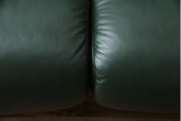 中古　ノルウェー製　ほぼ未使用の極美品!!　EKORNES(エコーネス)　ストレスレス(Stressless)　メトロポリタン　大人の贅沢なくつろぎ空間を演出する三人掛けソファ(アームソファ、3人掛け、3P、トリプルソファ、ロッキング機能、北欧)(定価約55万円)(R-066508)