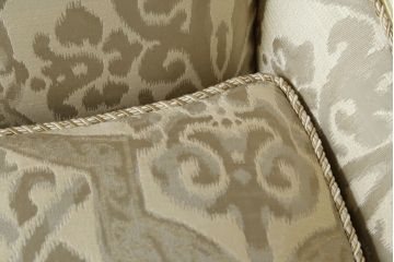 中古　美品　レアモデル!!　DREXEL HERITAGE(ドレクセルヘリテイジ)　Upholstery(アップホルスタリー)　気品あふれる佇まいの猫脚ラウンジチェア(一人掛けソファ、1人掛けソファ、アームチェア)(R-066511)