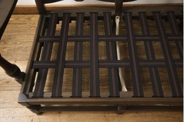 イギリスビンテージ　ERCOL(アーコール)　Old Colonial(オールドコロニアル)シリーズ　クラシカルなファブリックが格調高い雰囲気を醸し出す3人掛けソファ(三人掛けソファ、3P、トリプルソファ、アームソファ、英国、北欧、ヴィンテージ)(R-066513)