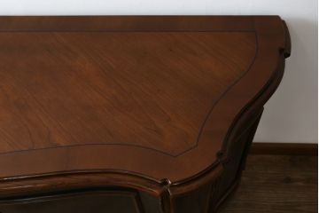中古　希少!!　DREXEL HERITAGE(ドレクセルヘリテイジ)　シノワズリ様式　優美で華やかな装飾が見事なサイドボード(収納棚、戸棚、サイドキャビネット、コンソールキャビネット、カウンター、中国美術)(R-066514)