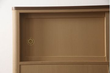 中古　伝統工芸士　岡本国昭作　赤と白の房飾りが和の雰囲気を高める紀州箪笥(胴丸、総桐箪笥、総桐たんす、着物箪笥、衣装箪笥、和タンス、引き出し、収納箪笥)(定価約140万円)(R-066519)