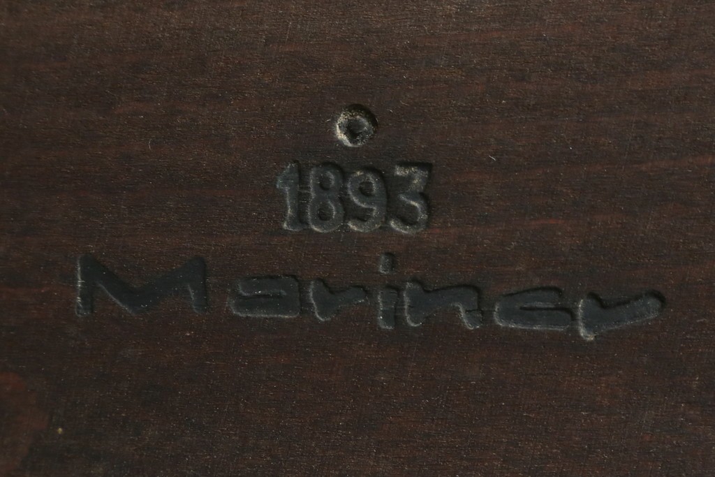 中古　美品　スペイン家具　マリネール(Mariner)　細部まで施された豪華な装飾がエレガントなウォールミラー　(R-066523)