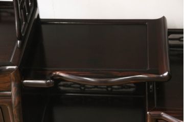 和製ビンテージ　大谷工房　大谷欣也作　総縞黒檀材(シマコクタン)　漆塗りの上品な色合いが美しい飾り棚(茶棚、違い棚、収納棚、戸棚、ヴィンテージ)(R-066524)