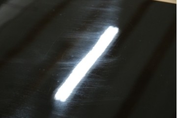 中古　美品!!　輪島塗り　繊細なタッチで描かれた花の意匠が雅な雰囲気を醸し出す茶棚　(R-066527)