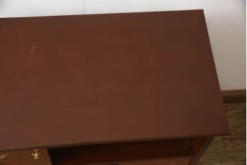 中古　展示未使用品　超美品!!　上原大佳　蒔絵師　漆塗り　蝶々の図柄が優雅な印象の茶棚(サイドボード、飾り棚、収納棚、戸棚、違い棚、手許箪笥)(定価約93万円)(R-066528)