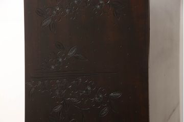 中古　美品!!　軽井沢彫り　和モダンスタイルの空間づくりにぴったりなサイドボード(収納棚、戸棚、飾り棚、サイドキャビネット)(R-066534)