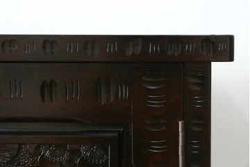 中古　美品!!　軽井沢彫り　和モダンスタイルの空間づくりにぴったりなサイドボード　(R-066534)
