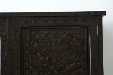 中古　美品!!　軽井沢彫り　和モダンスタイルの空間づくりにぴったりなサイドボード　(R-066534)