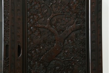 中古　美品!!　軽井沢彫り　和モダンスタイルの空間づくりにぴったりなサイドボード　(R-066534)