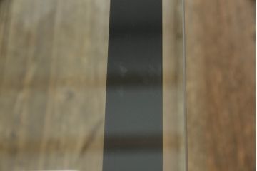 中古　美品　Cassina(カッシーナ)　ル・コルビュジエ(Le Corbusier)　10 TABLE EN TUBE(ターブル アン テューブ)　LC10　スタイリッシュな佇まいが魅力的なガラストップローテーブル(リビングテーブル、センターテーブル、カクテルテーブル)(定価約100万円)(R-066537)