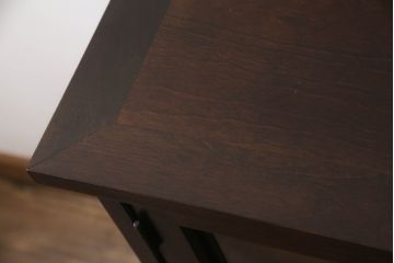 和製ビンテージ　希少デザイン!!　北海道民芸家具　和モダンなお部屋におすすめのサイドボード(食器棚、茶棚、茶箪笥、サイドキャビネット、収納棚、戸棚、ヴィンテージ)(R-066543)