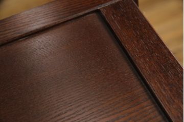 中古　美品　整然と並ぶ縦桟が和モダンな雰囲気を醸し出す水屋箪笥サイドボード(収納棚、戸棚、食器棚、茶箪笥、茶棚、サイドキャビネット、テレビ台、テレビボード、下駄箱)(R-066547)