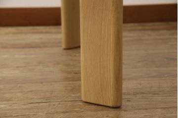 中古　新品同様!!　FRITZ HANSEN(フリッツハンセン)　ANALOG(アナログ)　JH43　北欧テイストのお部屋におすすめなダイニングテーブル(4人掛け、2人掛け、食卓)(定価約26万円)(R-066550)