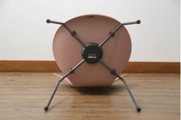 中古　新品同様!!　FRITZ HANSEN(フリッツハンセン)　SERIES 7(セブンチェア)　fh-3107ca-635　カラードアッシュ　ワイルドローズ(WILD ROSE)　北欧モダンなお部屋におすすめ!シャープな脚がお洒落なダイニングチェア(板座チェア、椅子、イス)(定価約7万円)(R-066554)