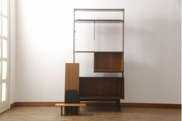 イギリスビンテージ　G-PLAN(ジープラン)　BBシリーズ　黒と木の色合いが格好良いルームディバイダー(オープンラック、ブックシェルフ、本棚、ブックケース、収納棚、戸棚、キャビネット、飾り棚、ディスプレイラック、ヴィンテージ、間仕切り、北欧、英国)(R-066559)