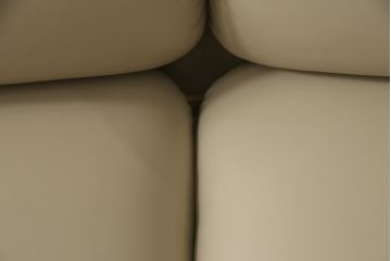 中古　美品　モリシゲ(MORISHIGE/森繁)　水葉(ミズハ)　合皮　和モダンテイストのお部屋づくりにおすすめな3人掛けソファ(アームソファ、三人掛け、3P、トリプルソファ、ローソファ)(定価約100万円)(R-066562)