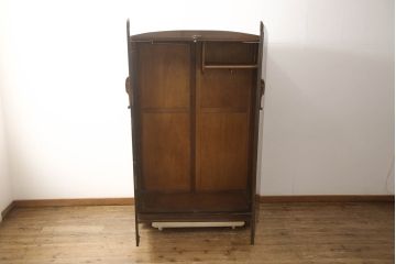 イギリスアンティーク　Browns FURNITURE　バーズアイ(鳥眼杢)の杢目が美しいワードローブ(洋服タンス、収納棚、戸棚、キャビネット、英国)(R-066563)