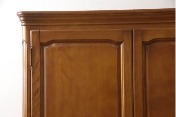 中古　横浜クラシック家具　ダニエル(daniel)　クラシカルな佇まいの和タンス(和箪笥、着物箪笥、衣装箪笥、引き出し)(定価約130万円)(R-066565)