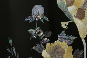 中古　民芸家具　花鳥図　孔雀　表現力の高さが窺える螺鈿細工の衝立て(つい立て、衝い立て、仕切り、パーテーション)(R-066568)