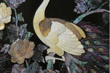 中古　民芸家具　花鳥図　孔雀　表現力の高さが窺える螺鈿細工の衝立て(つい立て、衝い立て、仕切り、パーテーション)(R-066568)