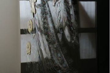 中古　民芸家具　花鳥図　孔雀　表現力の高さが窺える螺鈿細工の衝立て(つい立て、衝い立て、仕切り、パーテーション)(R-066568)