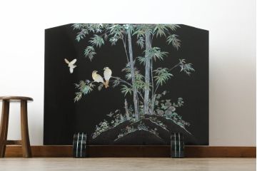 中古　民芸家具　花鳥図　孔雀　表現力の高さが窺える螺鈿細工の衝立て(つい立て、衝い立て、仕切り、パーテーション)(R-066568)
