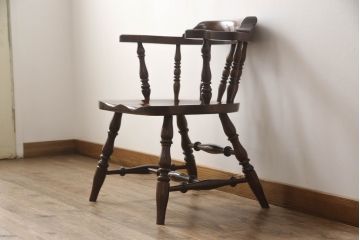 中古　美品　九州民芸家具　挽き物加工の凝ったデザインが魅力的なアームチェア(ダイニングチェア、板座チェア、椅子、イス、ワークチェア)(R-066570)