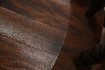 中古　美品　九州民芸家具　挽き物加工の凝ったデザインが魅力的なアームチェア(ダイニングチェア、板座チェア、椅子、イス、ワークチェア)(R-066570)
