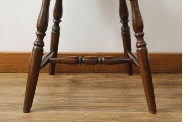 中古　松本民芸家具　上品な佇まいが魅力のSP型スピンドルチェア(板座チェア、椅子、イス、ダイニングチェア)(R-066576)