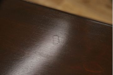 中古　松本民芸家具　H型　ボールフットが特徴的なライティングビューロー(簿記机、ワークデスク、在宅ワーク、在宅用デスク、サイドチェスト、引き出し)(定価約42万円)(R-066580)