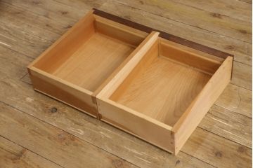 中古　松本民芸家具　希少モデル　格子模様が特徴的なK型ライティングビューロー(ワークデスク、在宅ワーク用、在宅用、簿記机、収納棚、戸棚)(R-066583)