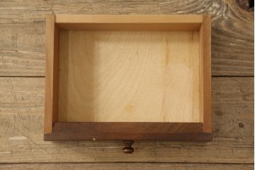 中古　松本民芸家具　希少モデル　格子模様が特徴的なK型ライティングビューロー(ワークデスク、在宅ワーク用、在宅用、簿記机、収納棚、戸棚)(R-066583)