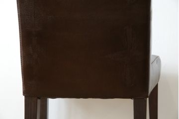 中古　美品　FENDI CASA(フェンディ カーサ)　本革　シンプルながら洗練された佇まいが魅力のダイニングチェア(椅子、イス、レザーチェア)(R-066586)