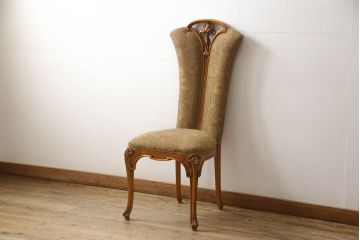 中古　美品　高級ブランド家具　CLイタリア(CLItalia)社　気品あふれる優雅なデザインが魅力のダイニングチェア(サロンチェア、ハイバックチェア、椅子、イス)(定価約55万円)(R-066587)
