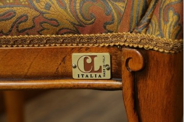 中古　美品　高級ブランド家具　CLイタリア(CLItalia)社　気品あふれる優雅なデザインが魅力のダイニングチェア(サロンチェア、ハイバックチェア、椅子、イス)(定価約55万円)(R-066587)