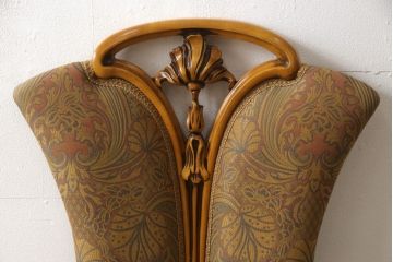 中古　美品　高級ブランド家具　CLイタリア(CLItalia)社　気品あふれる優雅なデザインが魅力のダイニングチェア(サロンチェア、ハイバックチェア、椅子、イス)(定価約55万円)(R-066588)